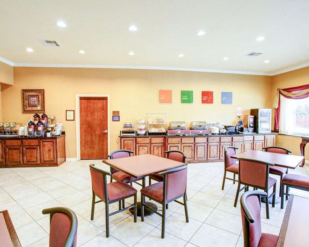 Comfort Suites Texas Ave College Station Restaurant photo